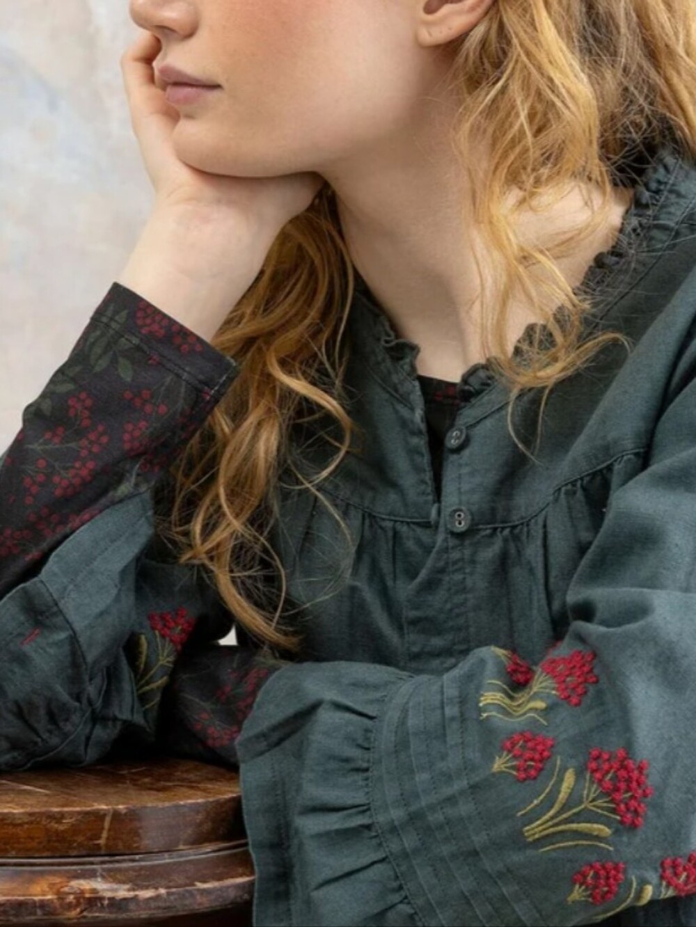 Gudrun Sjoden M Kiruna Linen Cotton Button-Front Tunic Floral Embroidery - Picture 6 of 11
